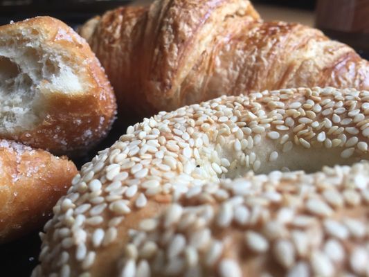 Ronis bagel bakery west hampstead by null