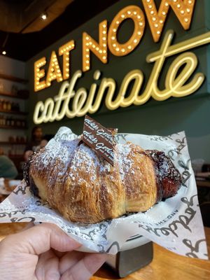 Goddess and the Baker, 33 S Wabash-Millennium Park by null