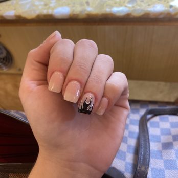 Luxe Studio Nail Spa - Nail Salons Near Me - Wheaton, Illinois Luxe Studio Nail Spa - Nail Salons Near Me - Wheaton, Illinois