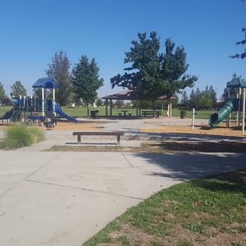 Robert D. Cochran Park - Parks Near Me - Sacramento, California Robert D. Cochran Park - Parks Near Me - Sacramento, California