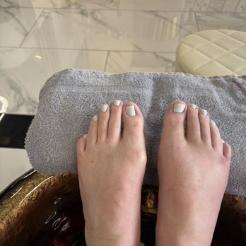 Luxy Nails - Nail Salons Near Me - Fair Oaks, California