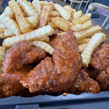 America's Best Wings - 10 Pieces Boneless Wings Combo - Seafood Near Me - Belcamp, Maryland America's Best Wings - 10 Pieces Boneless Wings Combo - Seafood Near Me - Belcamp, Maryland