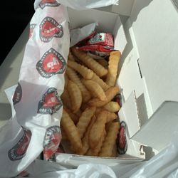 Happy's Pizza - Order of fries