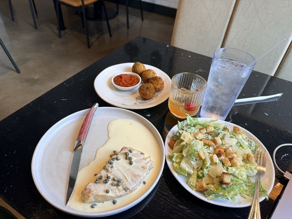 Food from La Pista Pizzeria