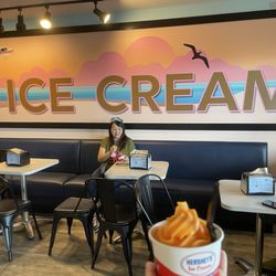Blvd Ice Cream - Birthday girl for ice cream