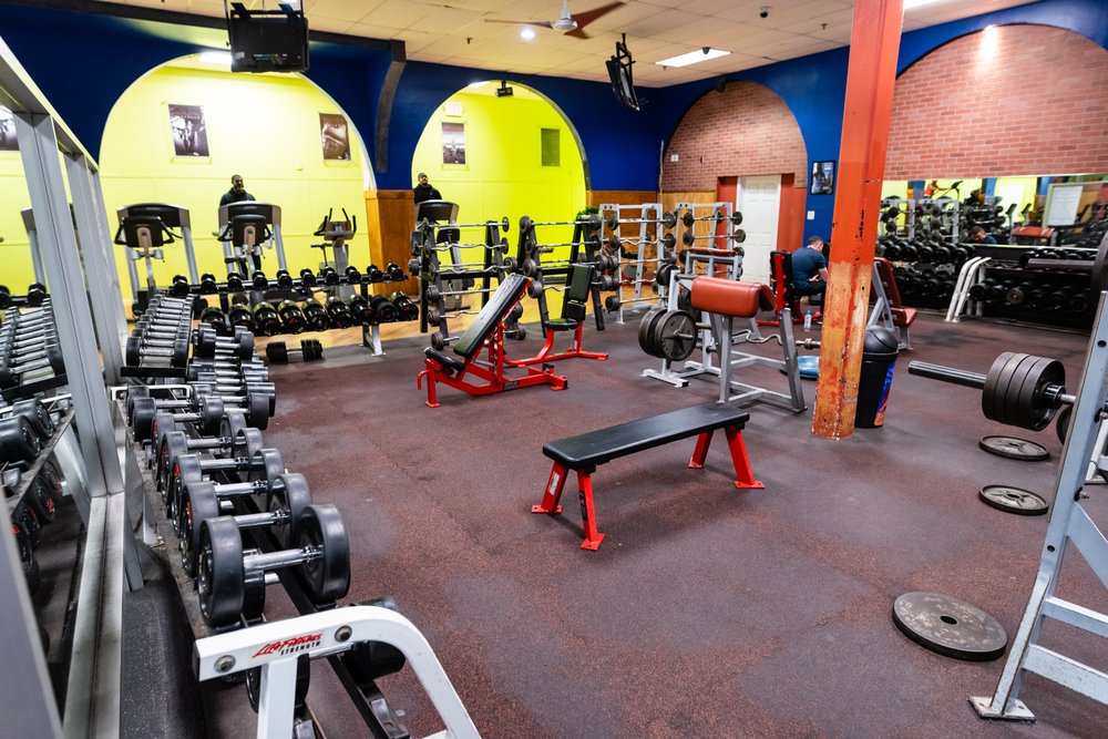 COLOSSEUM GYM 43 Photos 525 Irvington Ave, Newark, New Jersey Gyms Phone Number Yelp