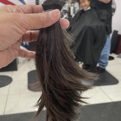 Caldera's Barber Salon - Good service