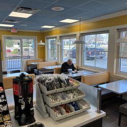 Biscuitville - Interior
