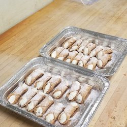 Caretti's Pizza & Italian Restaurant - Cannoli