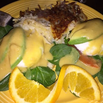 Blackbird Café - Egg Flower:2 Poached Eggs,fresh Spinach,Tomato,Avocado topped w/Hollandaise - Cafes Near Me - Long Beach, California Blackbird Café - Egg Flower:2 Poached Eggs,fresh Spinach,Tomato,Avocado topped w/Hollandaise - Cafes Near Me - Long Beach, California