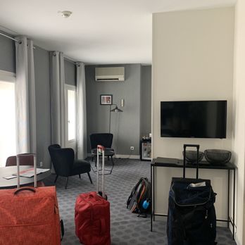 Majestic - Relaxing area - Hotels Near Me - Bordeaux, 33