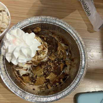 The Crazy Mason - Chocolate chip Cookie skillet with cookie dough ice cream! - Desserts Near Me - Myrtle Beach, South Carolina The Crazy Mason - Chocolate chip Cookie skillet with cookie dough ice cream! - Desserts Near Me - Myrtle Beach, South Carolina