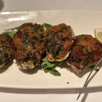 Washington Inn & Wine Bar - Classic Oysters Rockefeller - New American Near Me - Cape May, New Jersey