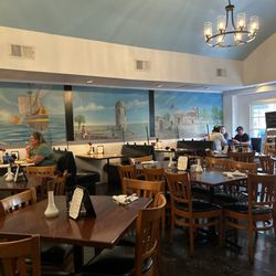 Athena Restaurant - Dining room