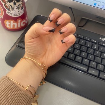 Finger Nails - Nail Salons Near Me - Woodland Hills, California Finger Nails - Nail Salons Near Me - Woodland Hills, California