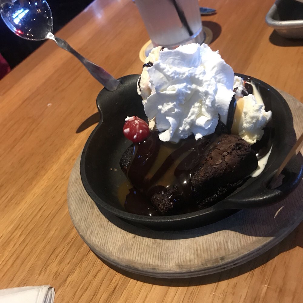 Twin Peaks - Sports Bars Near Me - Davie, Florida