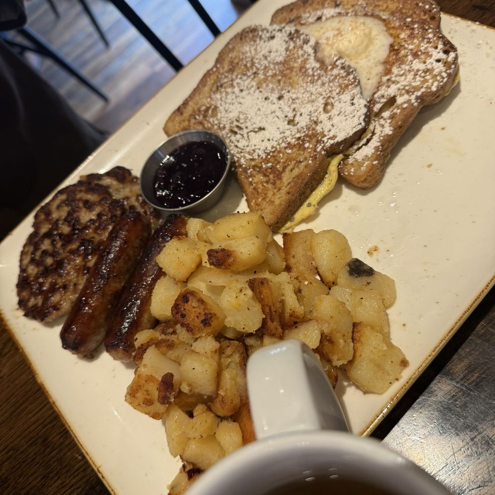 First Watch - Tri-Fecta with gluten-free French toast - Cafes Near Me - Hampton, Virginia