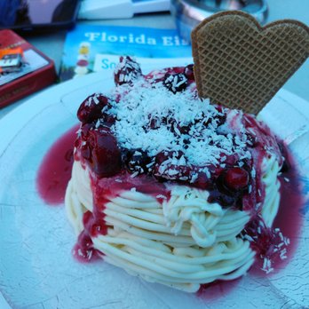 Florida Eiscafé - Ice Cream & Frozen Yogurt Near Me - Berlin, BE