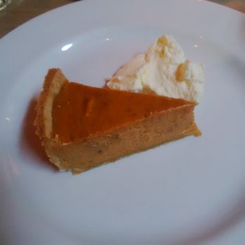 The Larrik - Pumpkin pie - Pubs Near Me - London, XGL