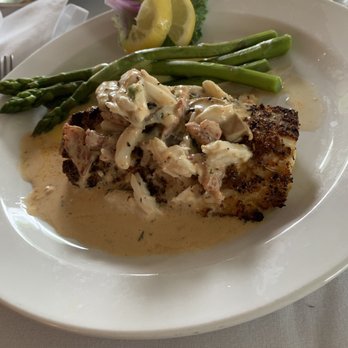 The Chimneys - Cajun Redfish - Cajun/Creole Near Me - Gulfport, Mississippi