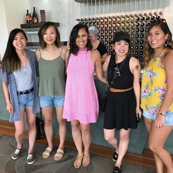 D'Vine Wine Tour - Wine Tours Near Me
