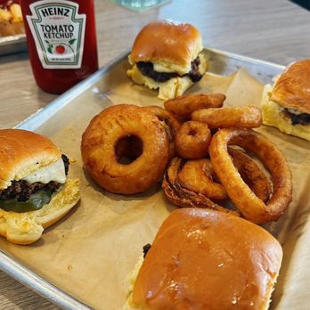 Sliders Grill & Bar - American Near Me - Plantsville, Connecticut