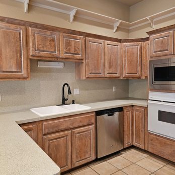 Master Refinishers - Kitchen - Refinishing Services Near Me - San Antonio, Texas Master Refinishers - Kitchen - Refinishing Services Near Me - San Antonio, Texas