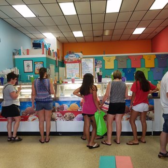 Ab Ice Cream & Candy Shoppe - Ice Cream & Frozen Yogurt Near Me - Atlantic Beach, North Carolina