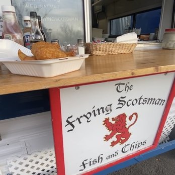 The Frying Scotsman - The cart with sign - Fish & Chips Near Me - Beaverton, Oregon