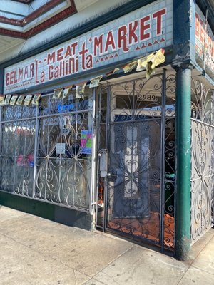 La Gallinita Meat Market Mexicatessen by null