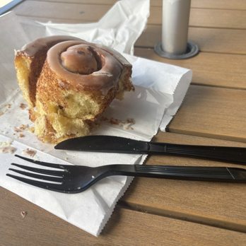 Greenlee's Bakery - Cinnamon Roll - Bakeries Near Me - San Jose, California Greenlee's Bakery - Cinnamon Roll - Bakeries Near Me - San Jose, California