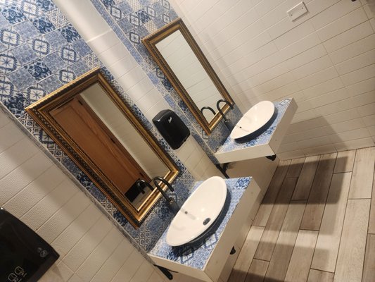 Barullo Taberna Española by null