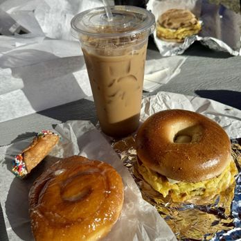 Sweets Cafe - Cold brew, nitro cold brew, breakfast sandwiches, and fresh baked fluffy bun and cannoli. - Coffee & Tea Near Me - Bechtelsville, Pennsylvania