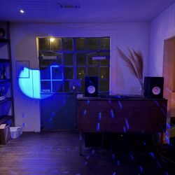 LIght Years Natural Wine Shop & Bar - Cute vibes inside
