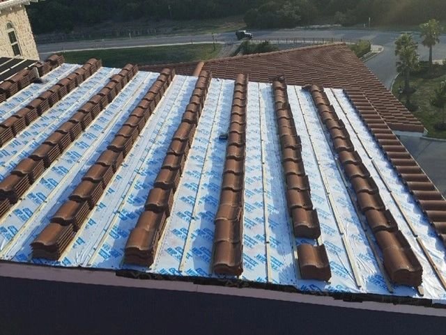 Slide of Hentana Construction