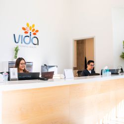 Vida Integrated Health- Renton - Vida renton front desk