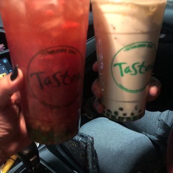 Tastea - 32 os Peachme Sweetea w honey boba, peac & strawberry bits; 32 oz honeydew milk tea w honey boba - Bubble Tea Near Me - San Diego, California Tastea - 32 os Peachme Sweetea w honey boba, peac & strawberry bits; 32 oz honeydew milk tea w honey boba - Bubble Tea Near Me - San Diego, California