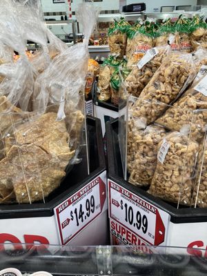 Superior Grocers by null