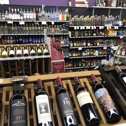 Old Canton Rd Wine & Liquor