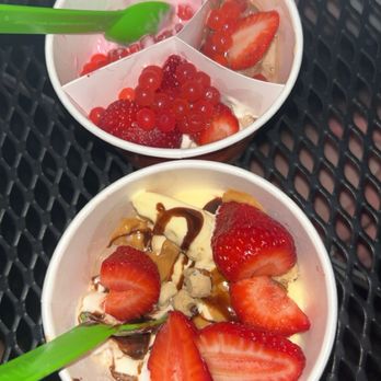 Yogli Mogli - Ice Cream & Frozen Yogurt Near Me - Niles, Illinois Yogli Mogli - Ice Cream & Frozen Yogurt Near Me - Niles, Illinois