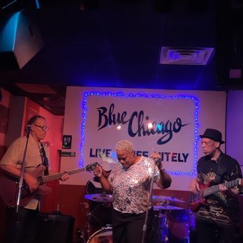 Blue Chicago - Jazz & Blues Near Me - Chicago, Illinois