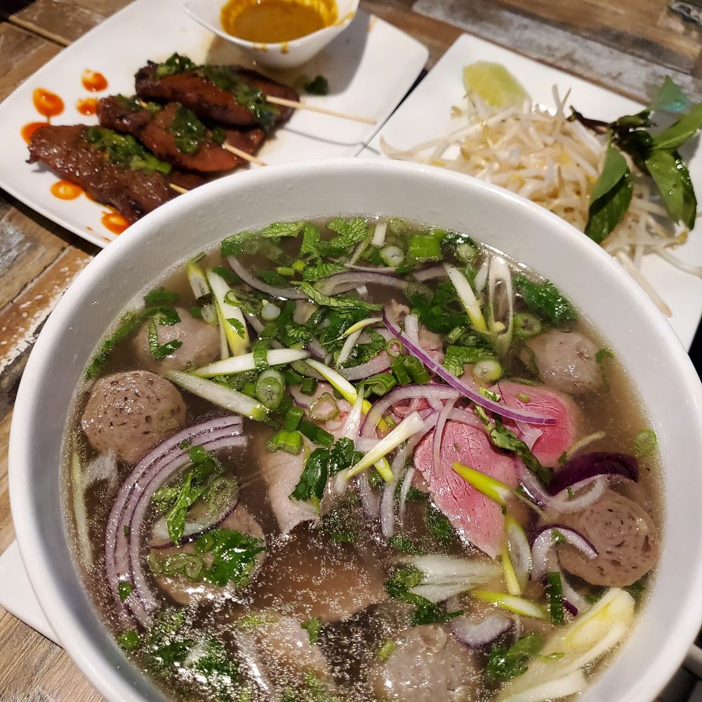 Pho Simcoe - Medium-rare beef and veal ball pho & Thai BBQ skewers beef - Vietnamese Near Me - Wasaga Beach, Ontario Pho Simcoe - Medium-rare beef and veal ball pho & Thai BBQ skewers beef - Vietnamese Near Me - Wasaga Beach, Ontario
