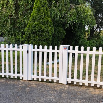 Ambrocio Fence & Services - This is how it looked the Vinyl Fence and the gate after when it was finished. - Fences & Gates Near Me - Providence, Rhode Island Ambrocio Fence & Services - This is how it looked the Vinyl Fence and the gate after when it was finished. - Fences & Gates Near Me - Providence, Rhode Island