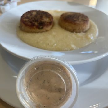 Peach's Restaurant - Salmon Croquettes & Grits - American Near Me - Chicago, Illinois