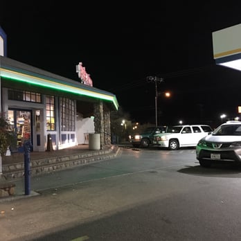 Giggle Springs - a gas station at night - Convenience Stores Near Me - Bishop, California Giggle Springs - a gas station at night - Convenience Stores Near Me - Bishop, California