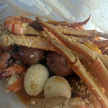 Stinkin Crawfish - Gardena - Cajun/Creole Near Me - Gardena, California Stinkin Crawfish - Gardena - Cajun/Creole Near Me - Gardena, California
