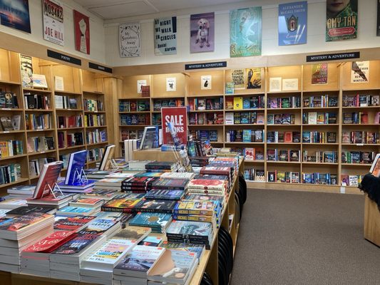 Copperfield's Books by null