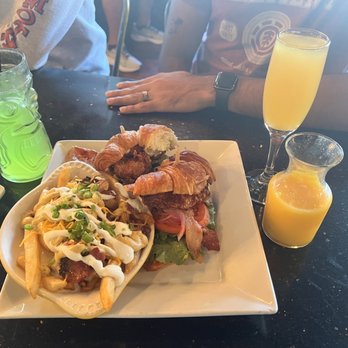 The Pan - Crispy Chicken Club Sandwich with Pastrami Fries and bottomless mimosas - Pizza Near Me - Long Beach, California The Pan - Crispy Chicken Club Sandwich with Pastrami Fries and bottomless mimosas - Pizza Near Me - Long Beach, California