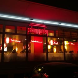 Peking Garden - Storefront at night