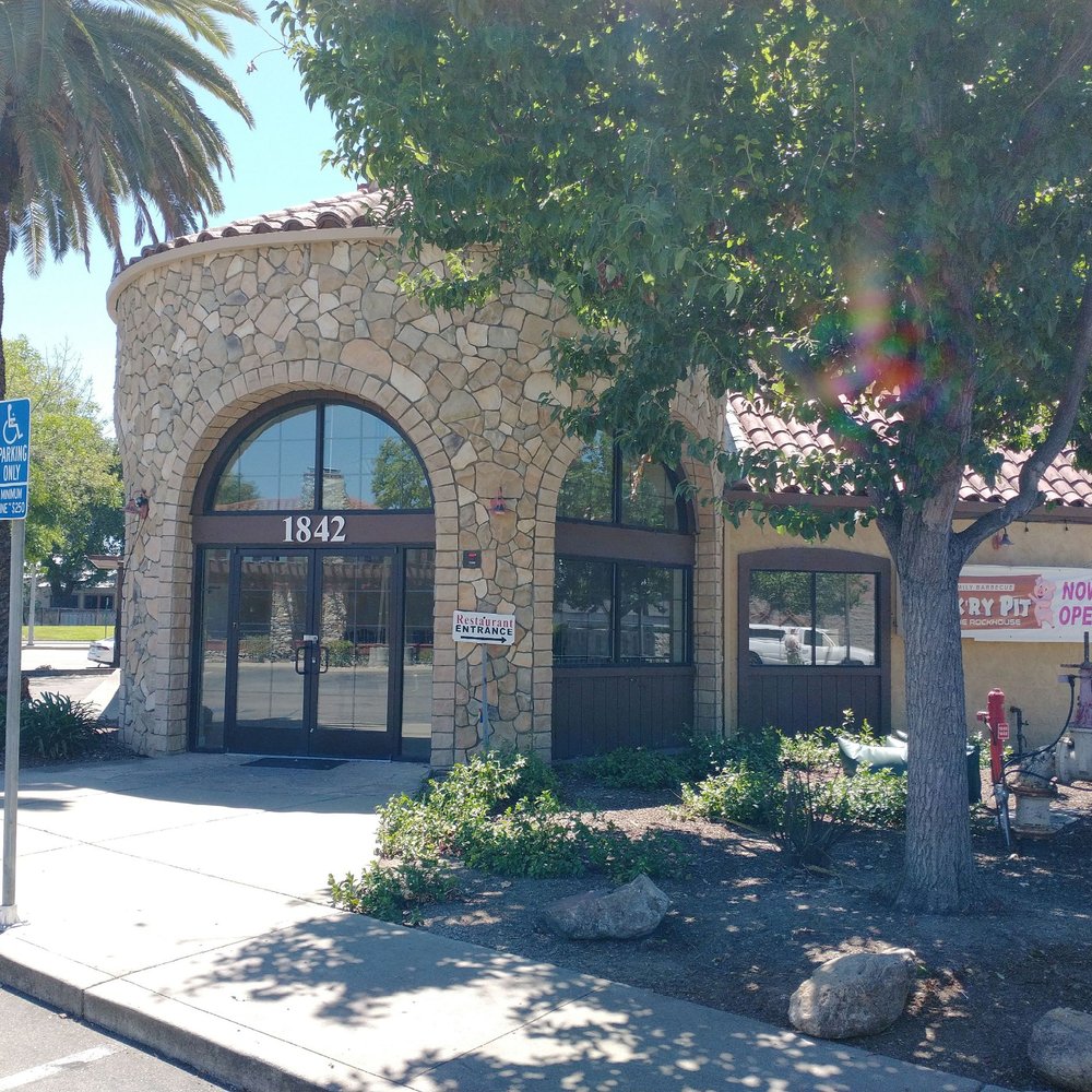Family BBQ Hickry Pit - July 2026 - outside view of the banquet room - Barbeque Near Me - Livermore, California Family BBQ Hickry Pit - July 2026 - outside view of the banquet room - Barbeque Near Me - Livermore, California